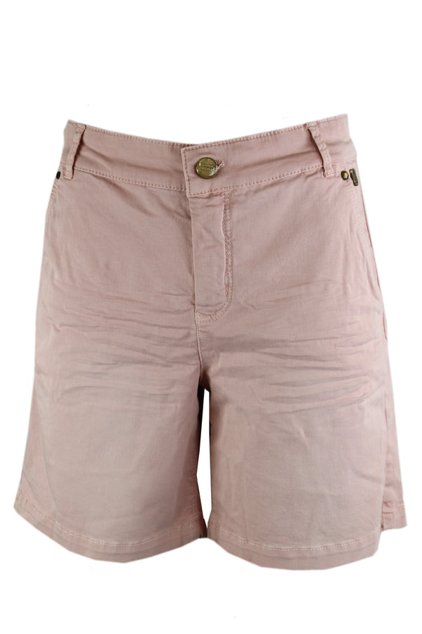 Summum luxury casual short.