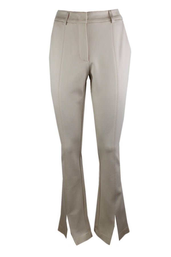 Summum casual broek met split, verkrijgbaar in black en ivory.
