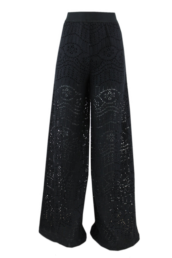 Caroline Biss geheel opengewerkte broek.