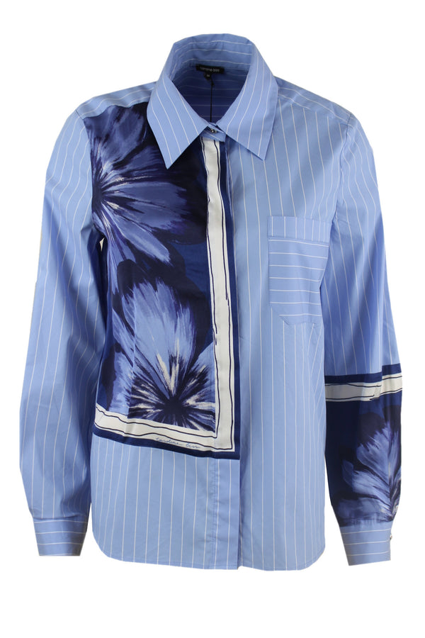 Caroline Biss blouse met een prachtig bloemdesign.