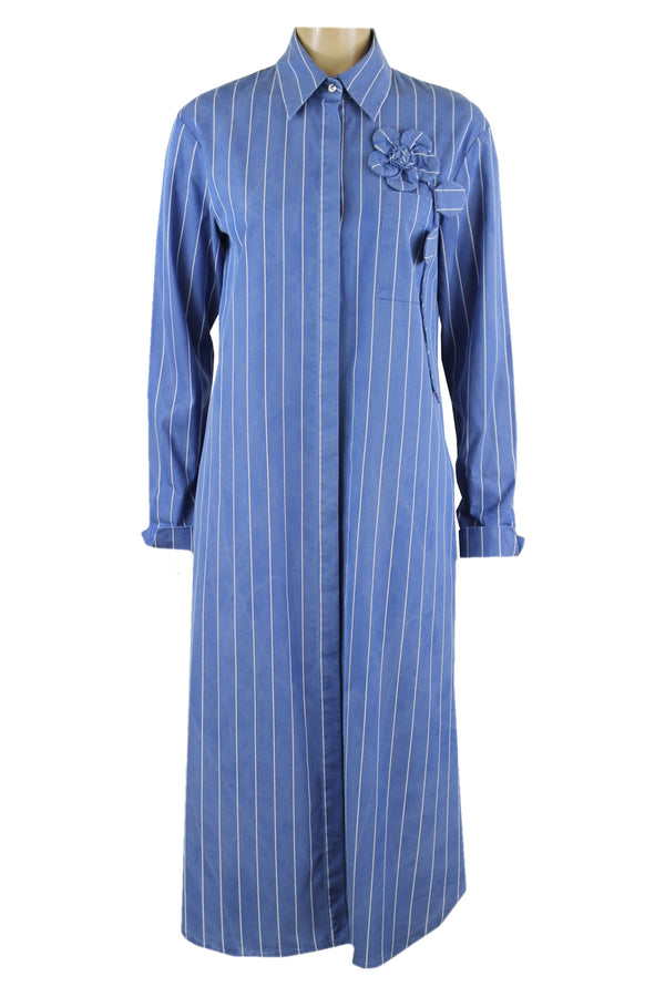 Caroline Biss doorknoopjurk blauw/wit gestreept.