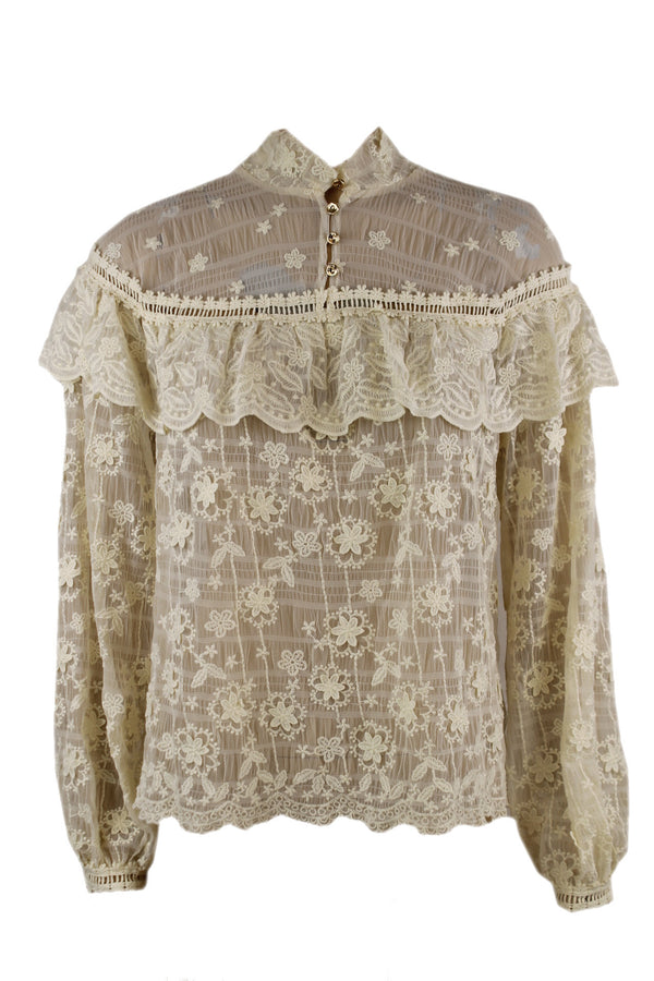 Caroline Biss blouse met kant.