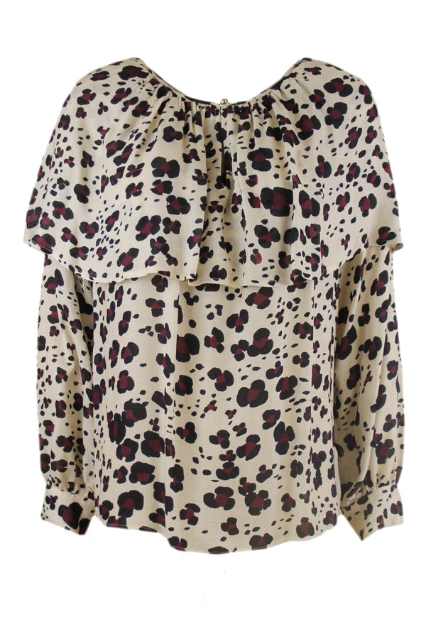 Caroline Biss blouse van 100% viscose.