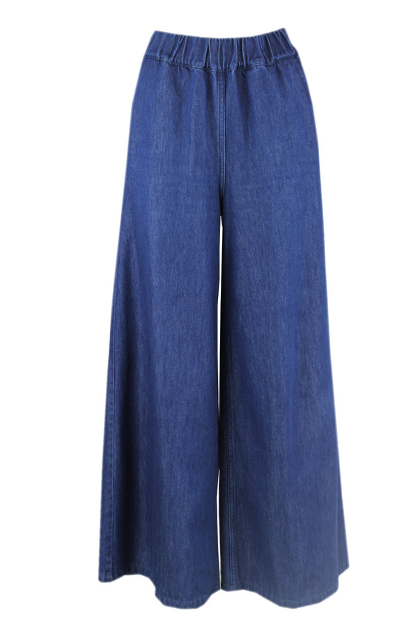 Caroline Biss donkerblauwe denim.