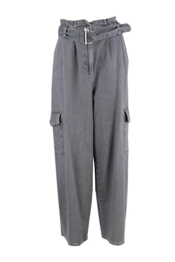Caroline Biss grijze denim.
