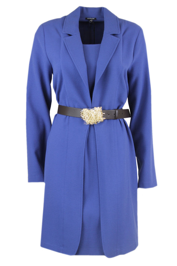 Caroline Biss jurk met blazerlook.