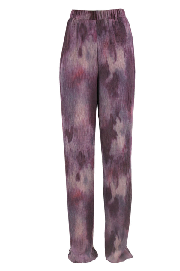 Amaya pants Maria.