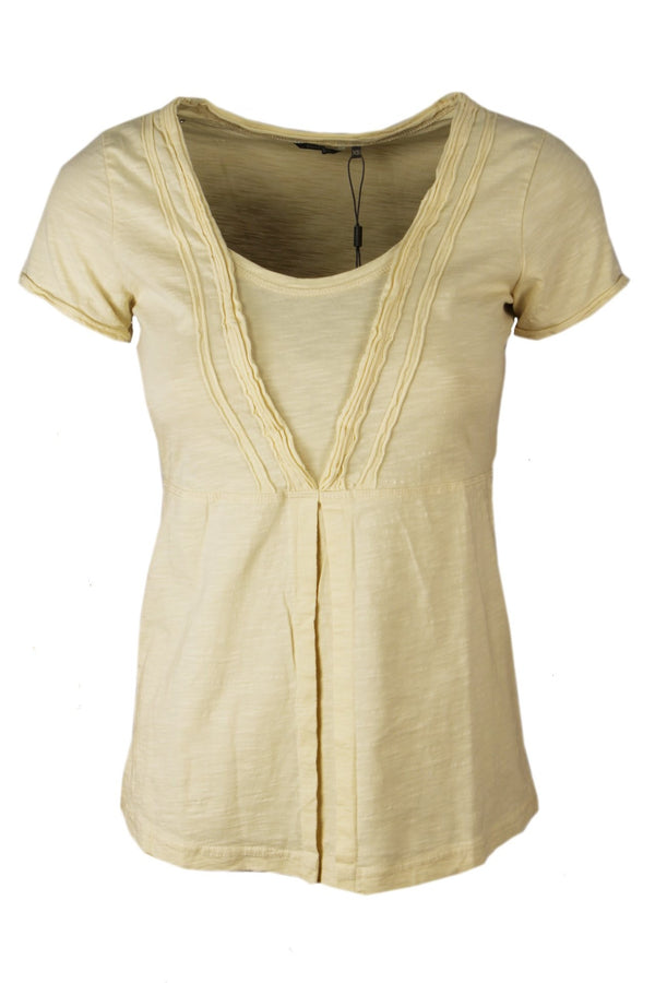 Sandwich ivoorkleurig shirt.