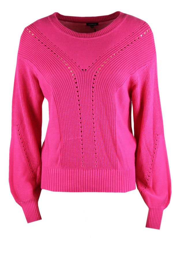 Caroline Biss roze trui met siersteek gebreid.