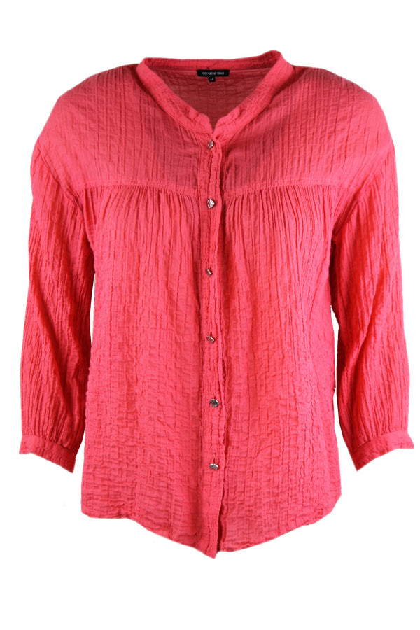 Caroline Biss blouse met zilverkleurige knoopjes.